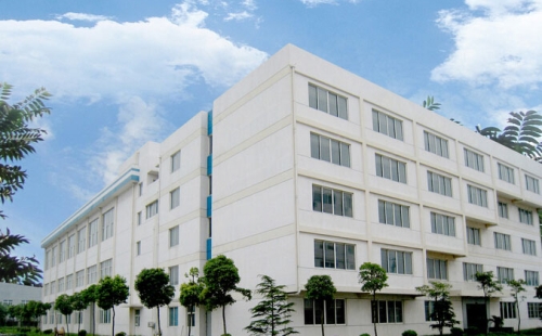 企事業(yè)單位排污“一證式”管理 能否排污它說了算